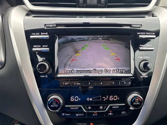 Used 2015 White Nissan S image 13