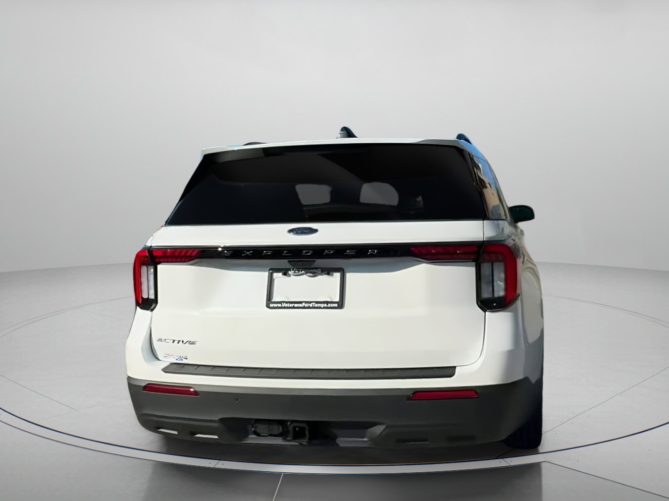New 2026 Star White Metallic Tri-Coat Ford Active image 23