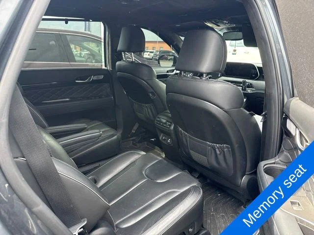 Used 2020 Steel / Graphite Hyundai Limited image 7