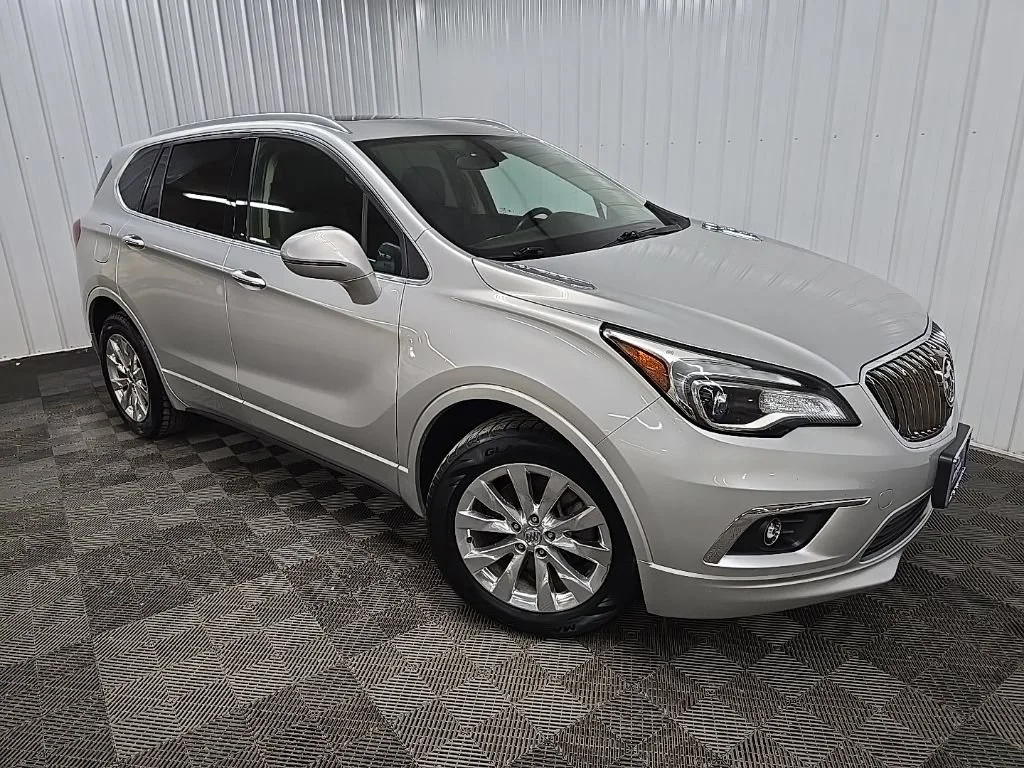 Used 2018 GALAXY SILVER METALLIC Buick Essence image 7