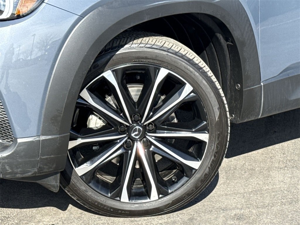 2023 MAZDA CX-50 - Image 9