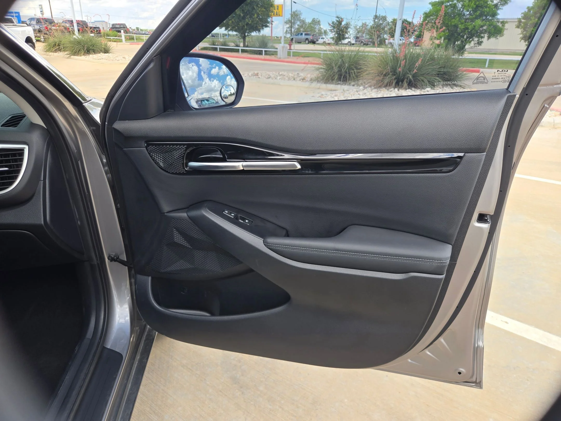 Used 2024 Gray Kia S image 25