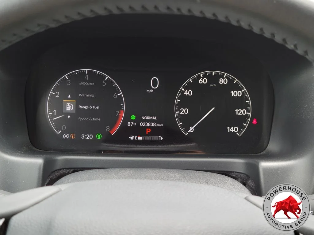 Used 2025 White Honda Touring image 36