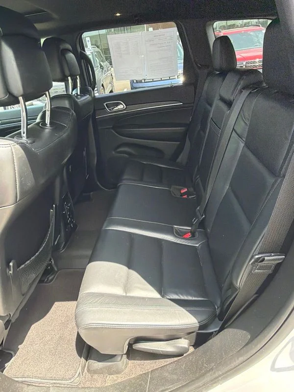 Used 2018 White Jeep Limited image 16