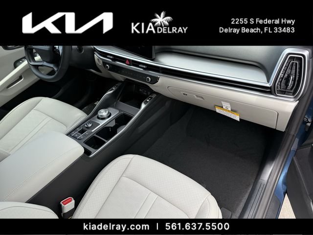 New 2026 Mineral Blue Kia EX image 11