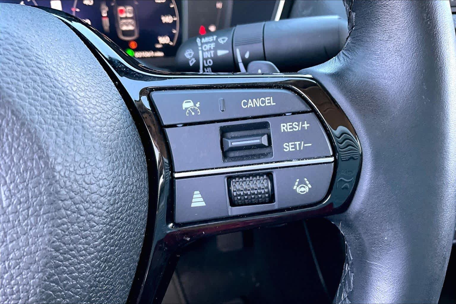 Used 2024 Liquid Carbon Metallic Acura  image 22