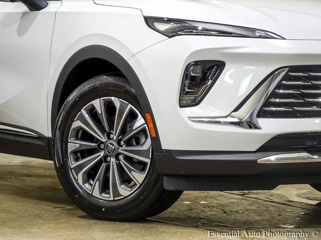 New 2026 Summit White Buick Preferred image 4