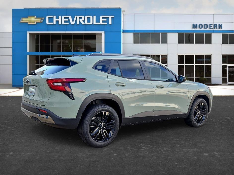 New 2026 Cacti Green Chevrolet ACTIV image 5
