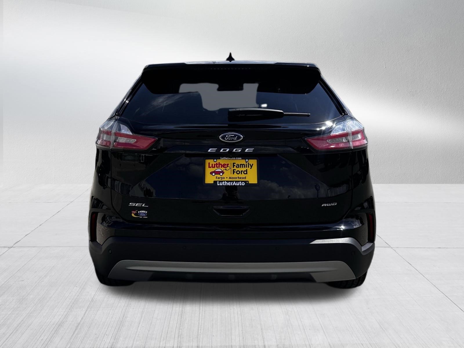 Certified Used 2024 Agate Black Metallic Ford SEL image 6