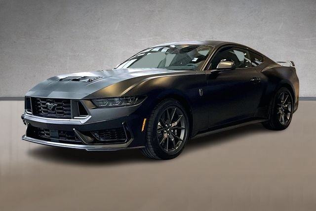 2026 Ford Mustang Dark Horse's photo