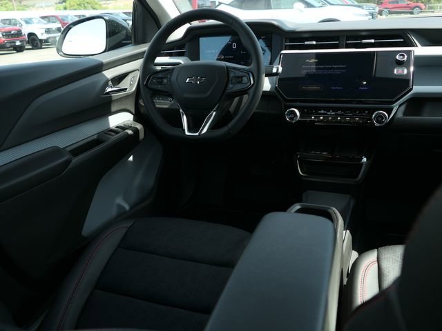 2027 Chevrolet Bolt RS - Photo 23