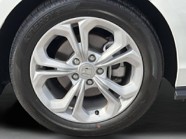 Used 2024 White Honda LX image 28