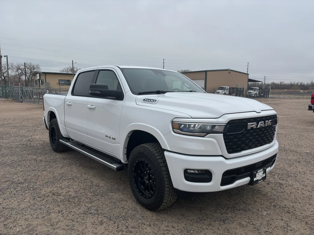 New 2026 Bright White Clear-Coat Exterior Paint RAM Lone Star image 3