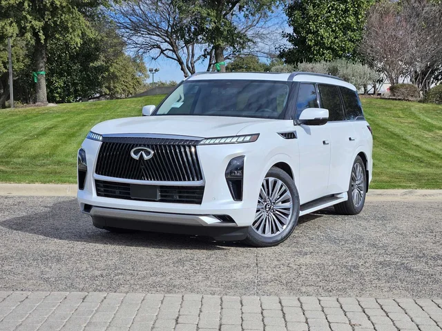 New 2026 INFINITI QX80 Luxe 4WD
