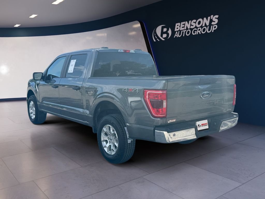 Used 2023 Gray Ford XLT image 3