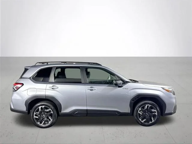 New 2026 ICE SILVER METALLIC Subaru Premium Hybrid image 5