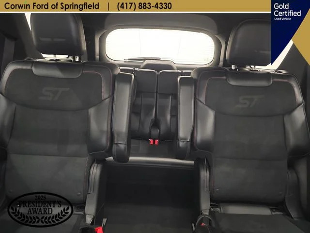 Used 2025 Vapor Blue Ford ST image 26