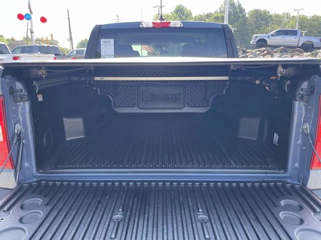 Certified Used 2025 Azure Gray Metallic Ford XLT image 8