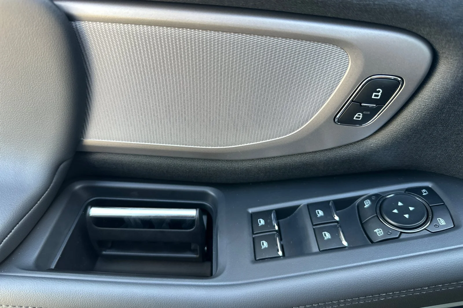 New 2026 Gray Ford Active image 10