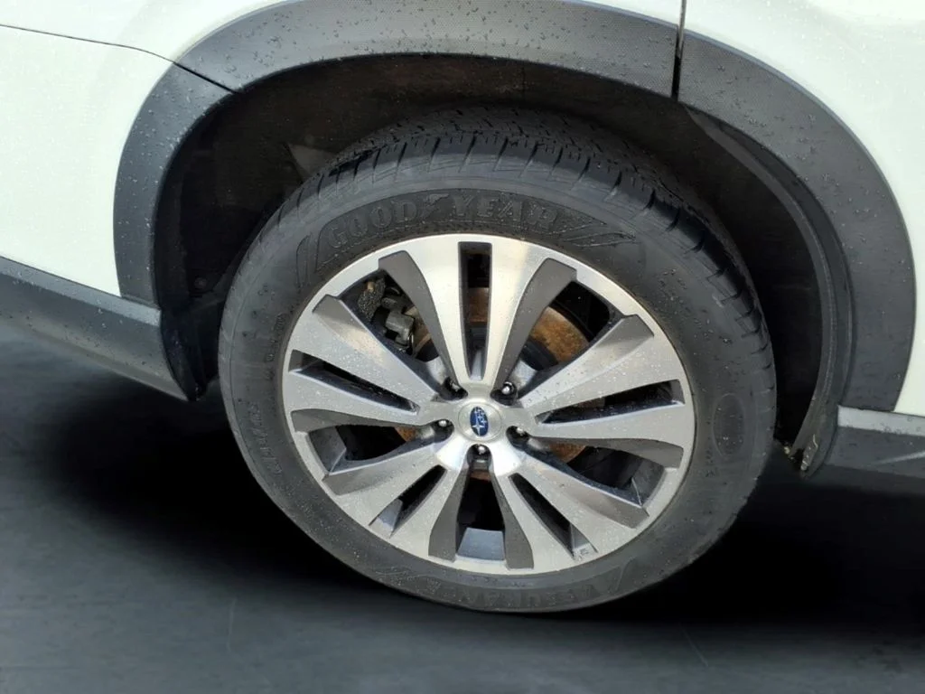 Used 2021 White Subaru Limited image 6