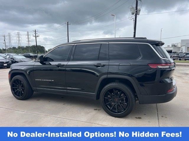 Used 2021 Diamond Black Crystal Pearlcoat Jeep Limited image 4