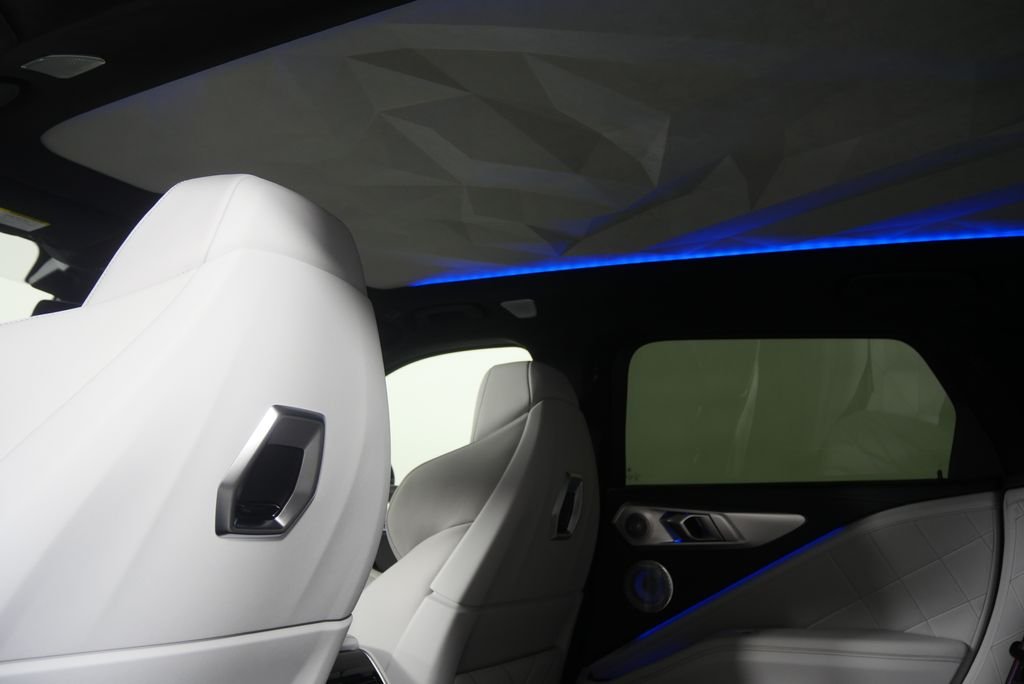 New 2026 Carbon Black Metallic BMW Label image 18