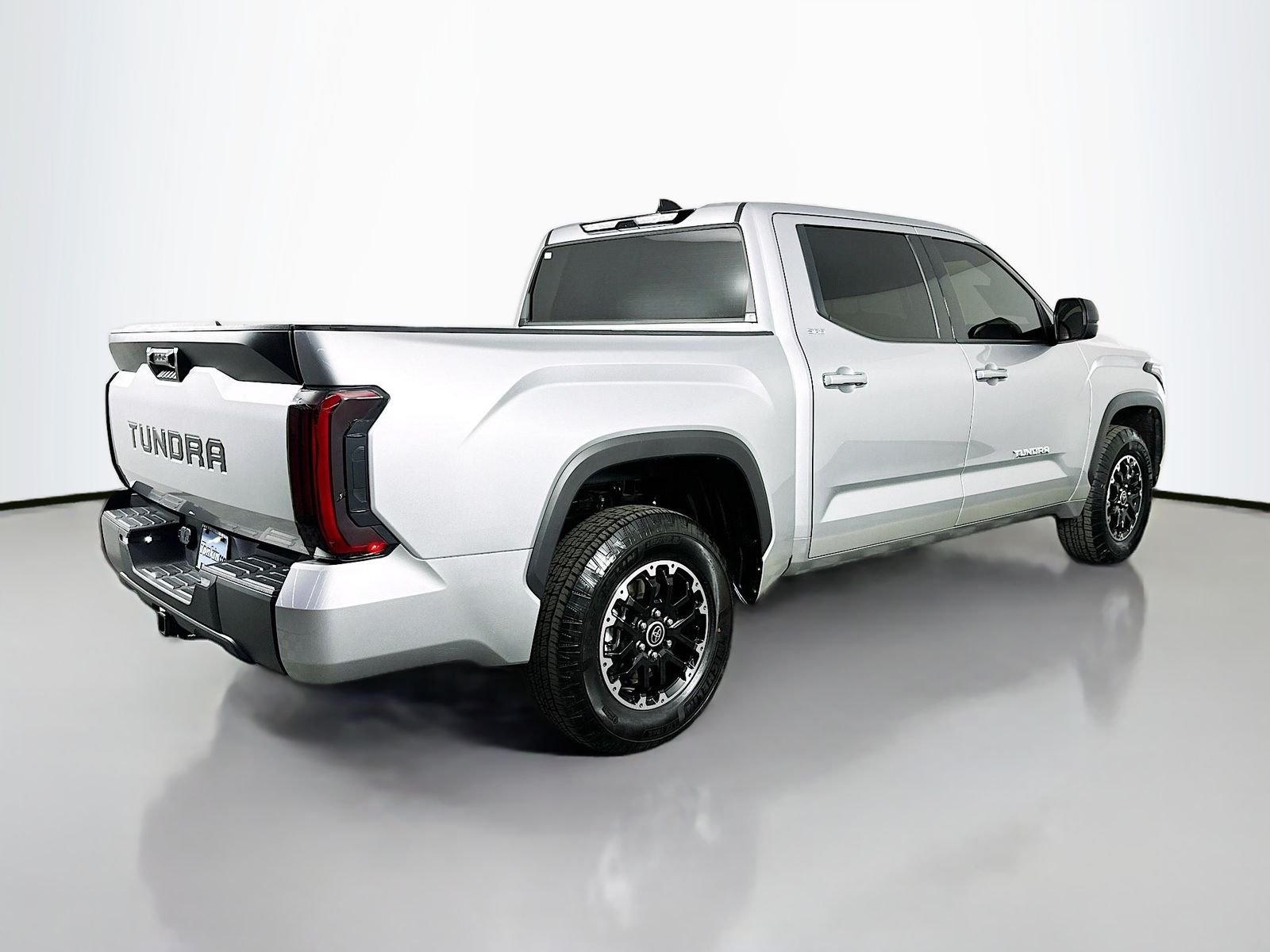 Used 2023 Celestial Silver Metallic Toyota SR5 image 7