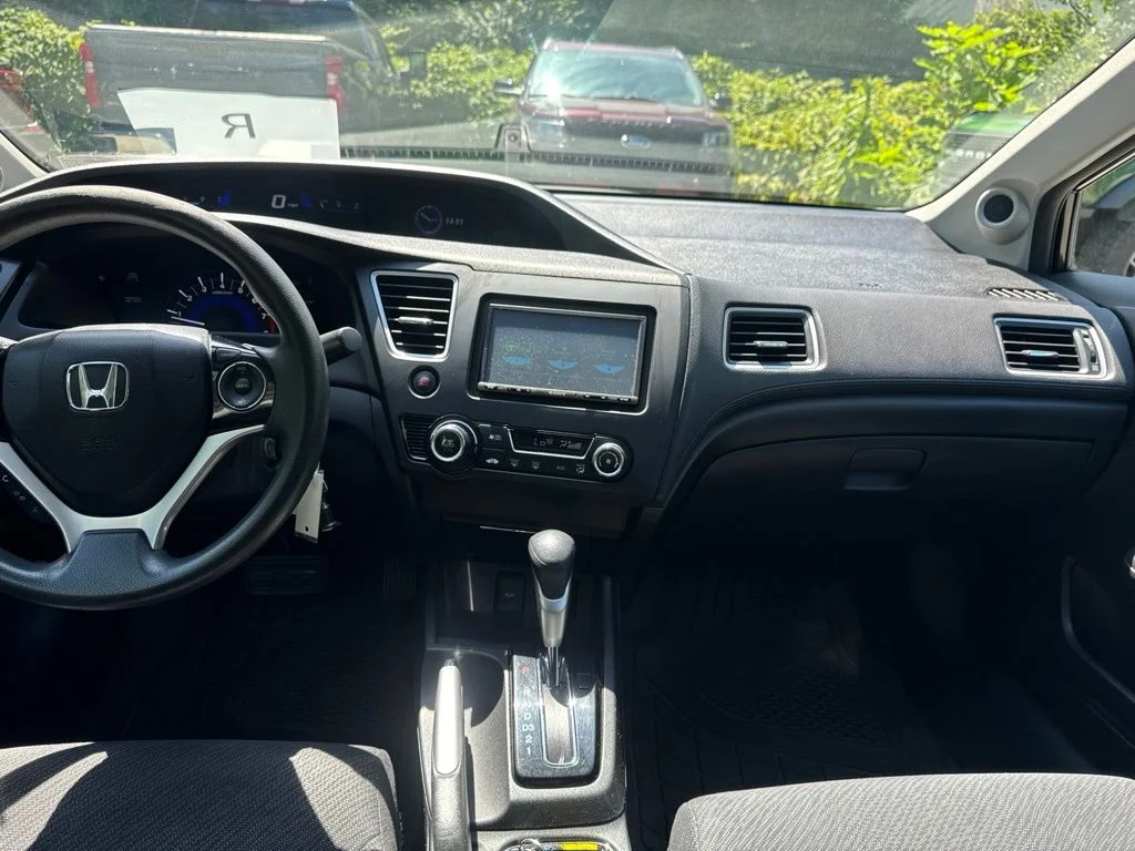 Used 2013 Gray Honda EX image 18