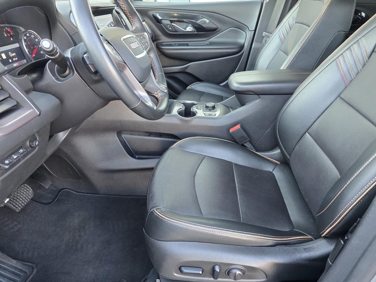 2024 GMC Terrain AT4 - Photo 9