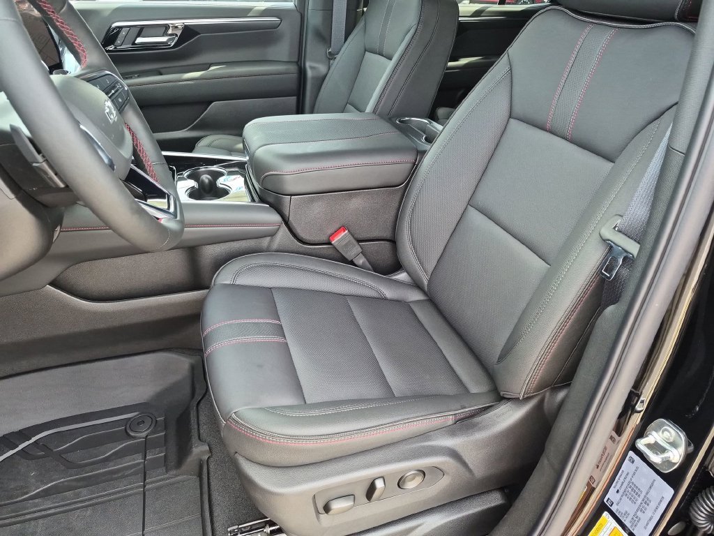 2026 Chevrolet Tahoe RST - Photo 15