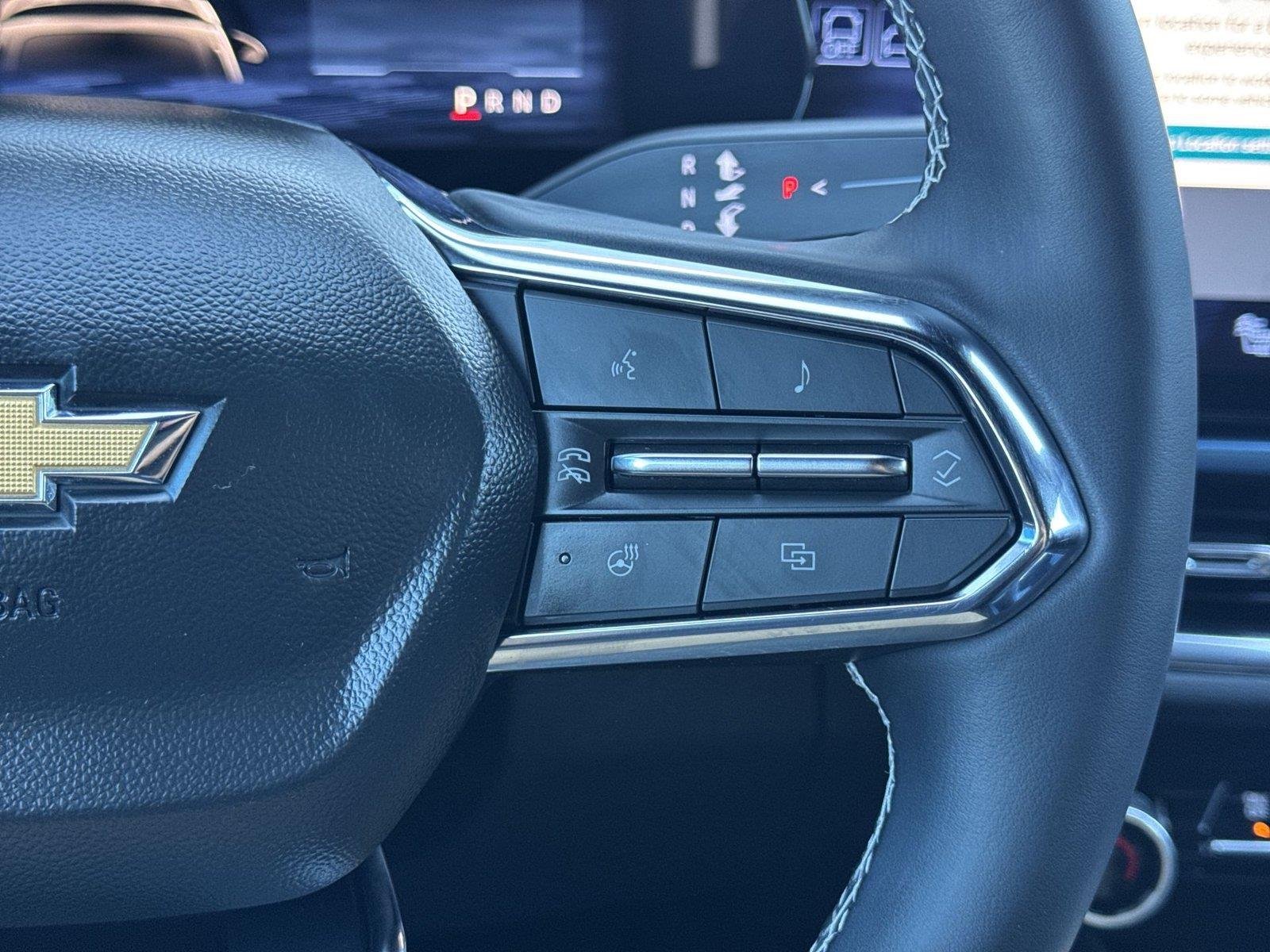 2024 Chevrolet Equinox EV LT - Photo 19