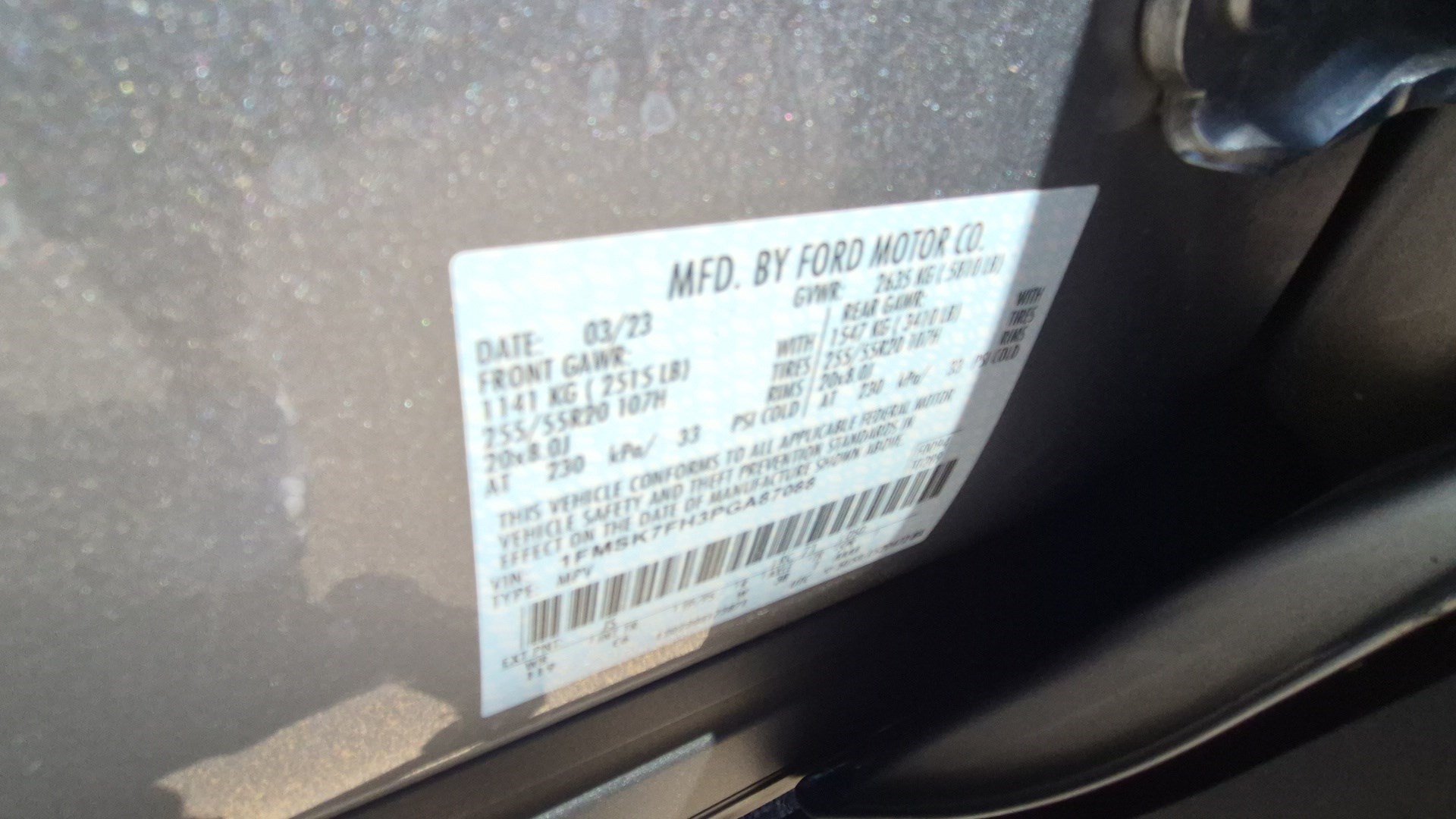 Used 2023 Silver Metallic Ford Limited image 33