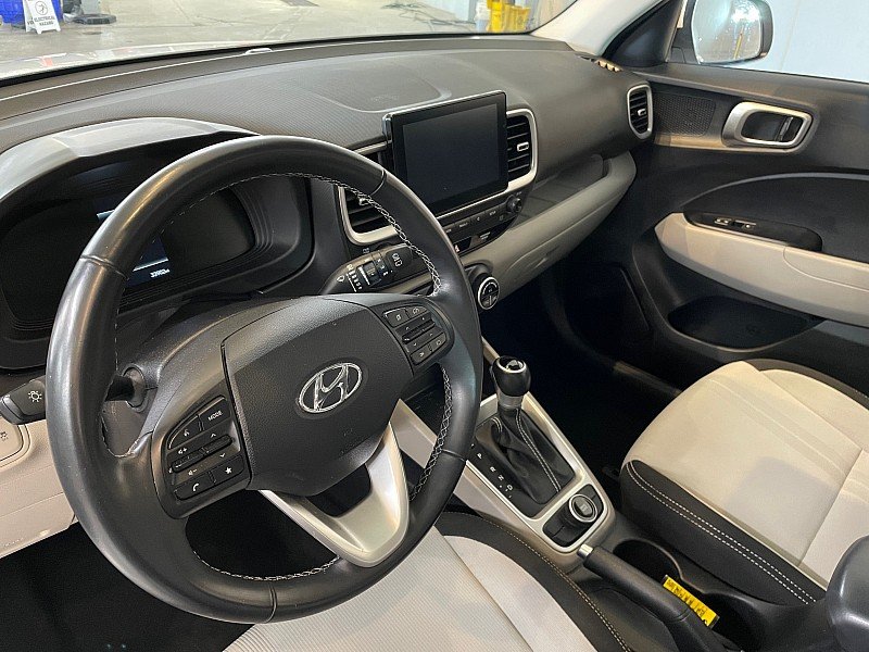 Used 2025 LUNAR WHITE Hyundai SEL IVT image 8