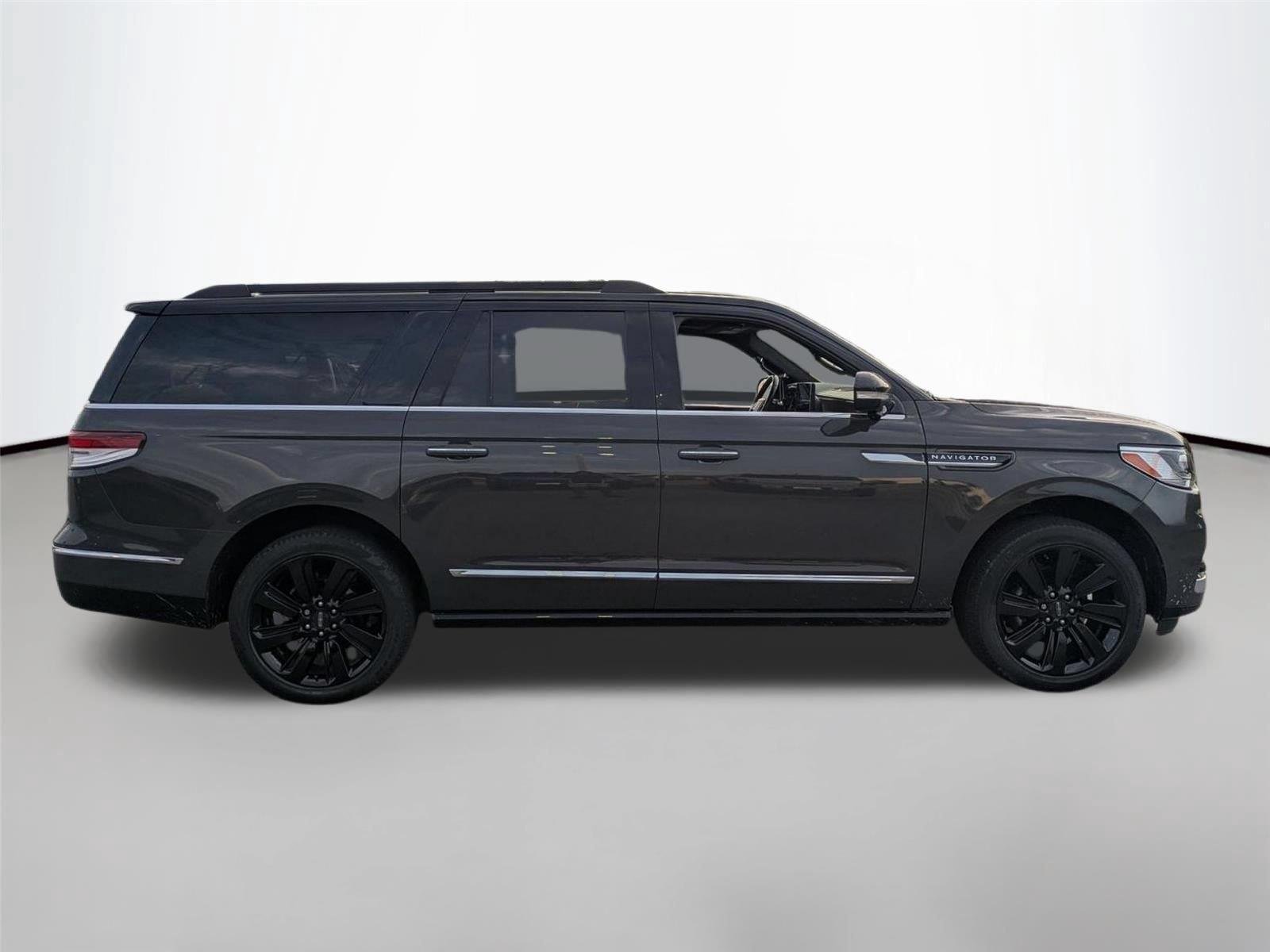 Used 2024 Metallic Lincoln Black Label image 2