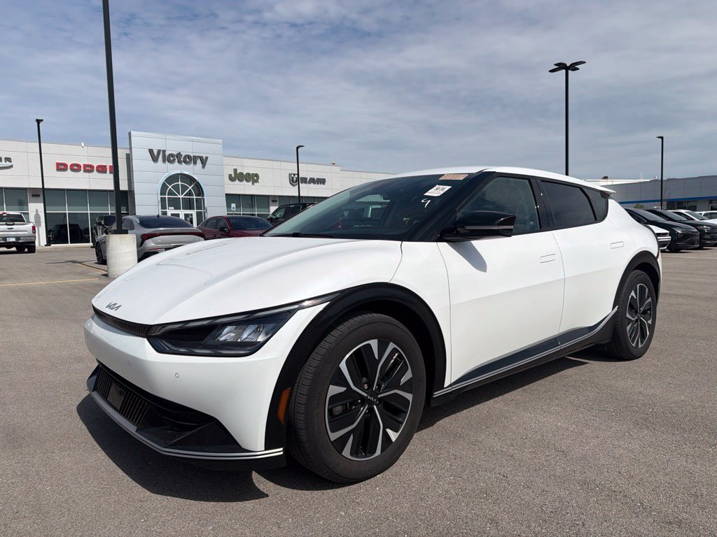 2023 Kia EV6 Wind