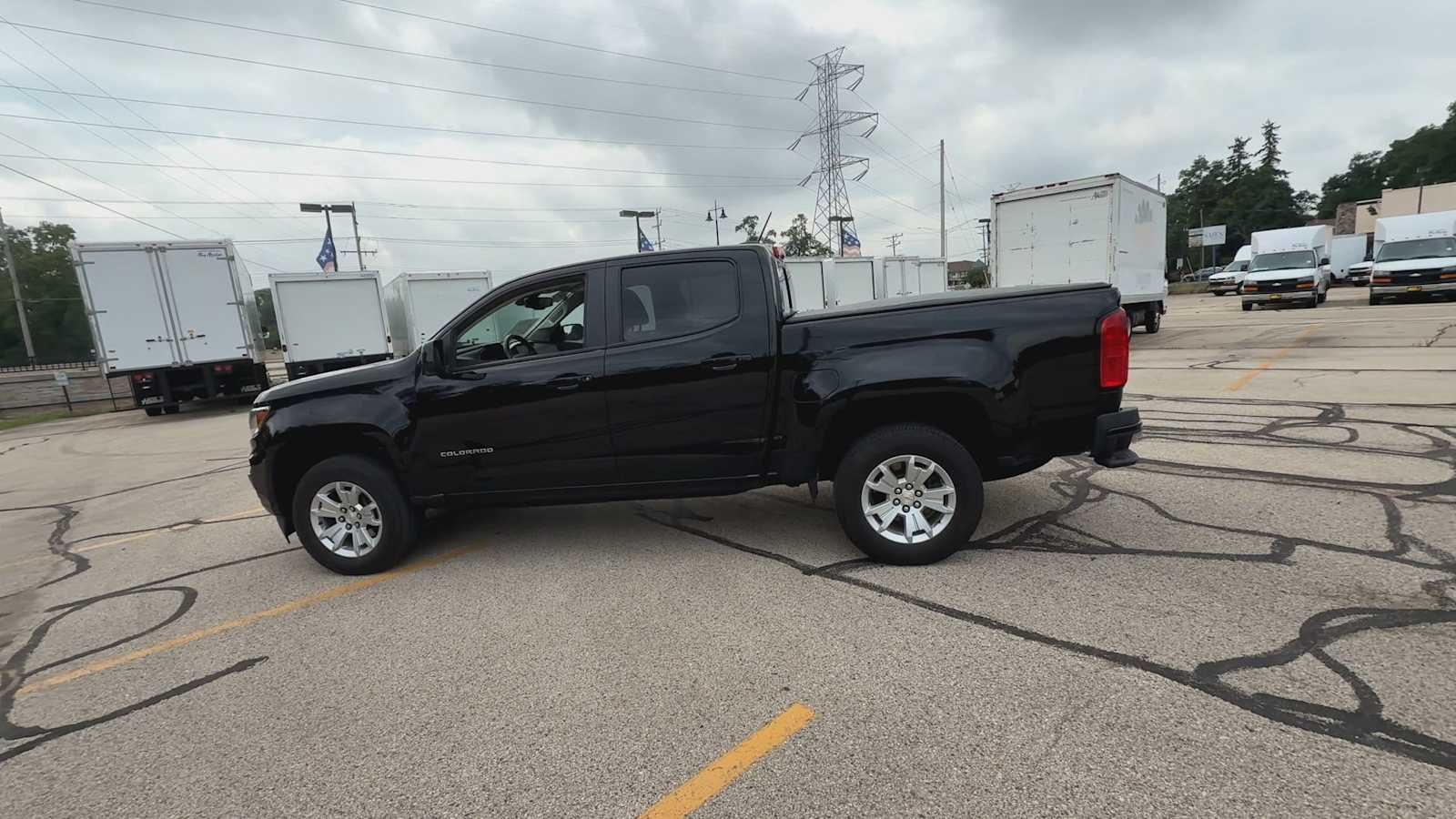 Certified Used 2022 BLACK Chevrolet 4WD LT image 5