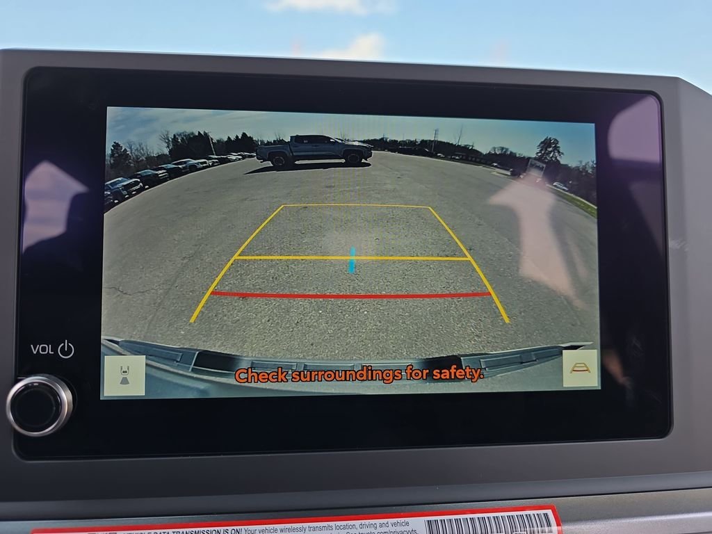 2025 Toyota Tacoma SR5 - Photo 24