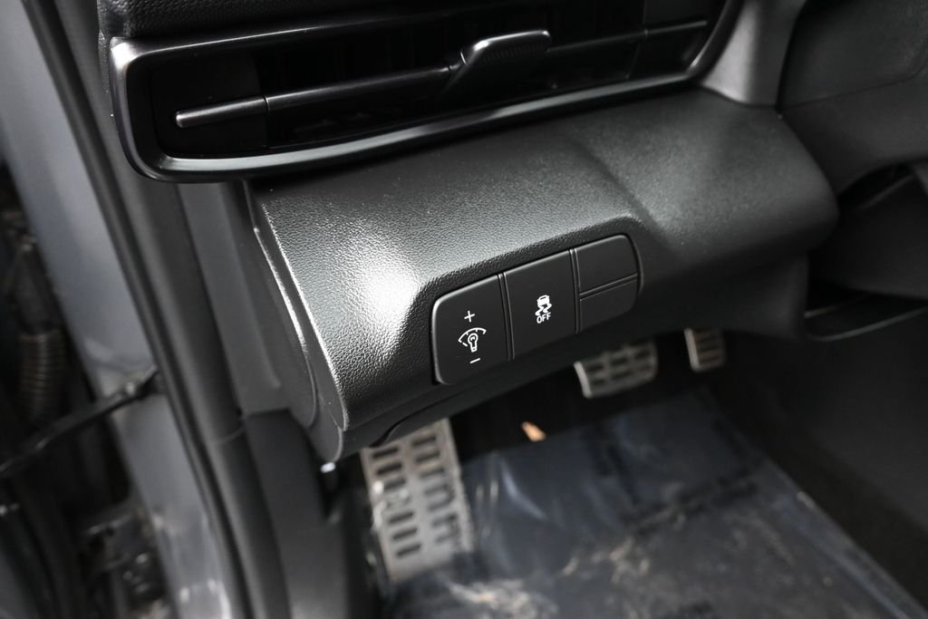 Certified Used 2025 Gray Hyundai SEL Sport image 29