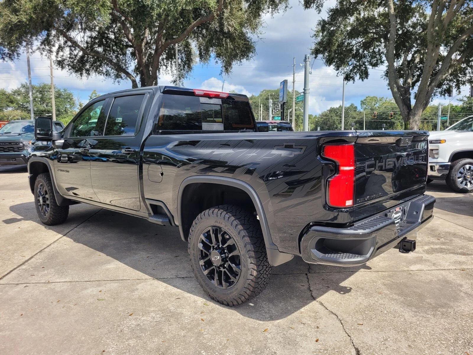 2026 Chevrolet Silverado 2500 HD LTZ - Photo 6