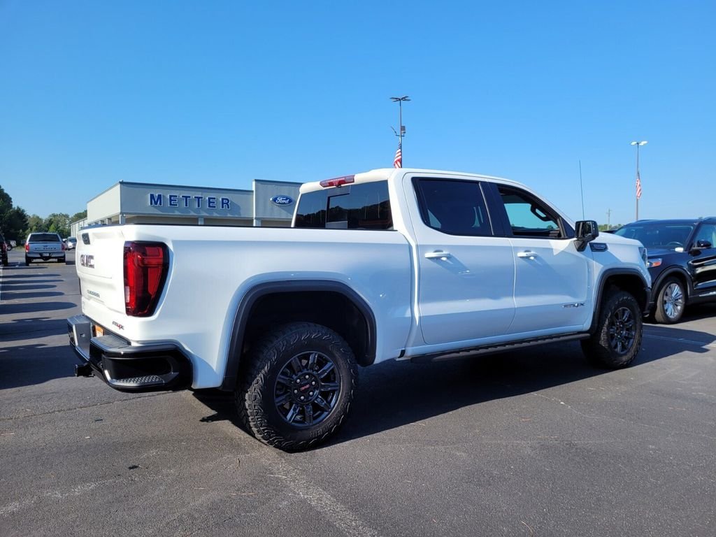 2024 GMC Sierra 1500 AT4X - Photo 12