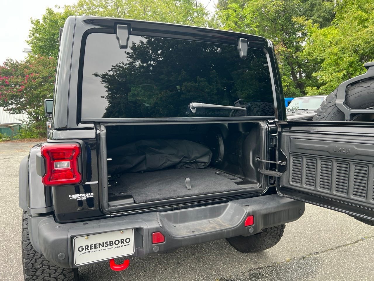 Used 2026 Black Jeep Rubicon X image 15