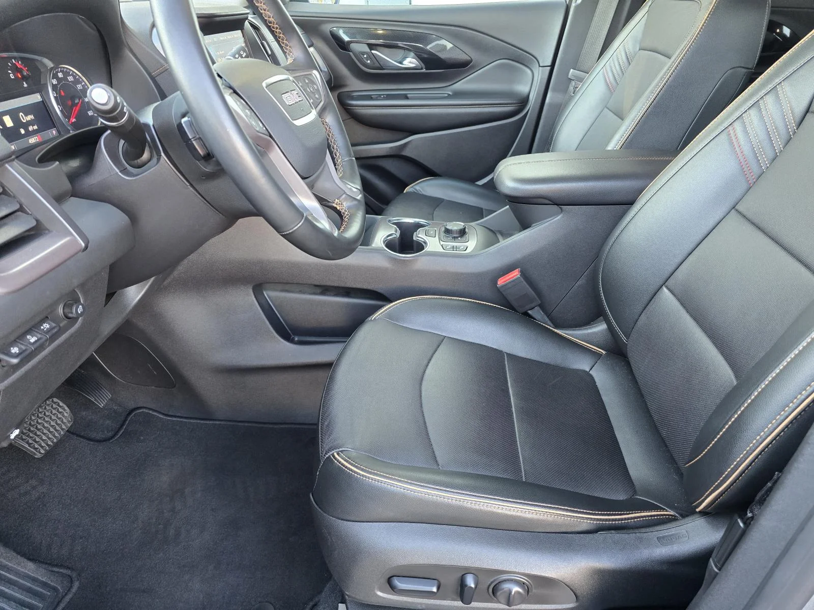Certified Used 2024 Sterling Metallic GMC AT4 image 9
