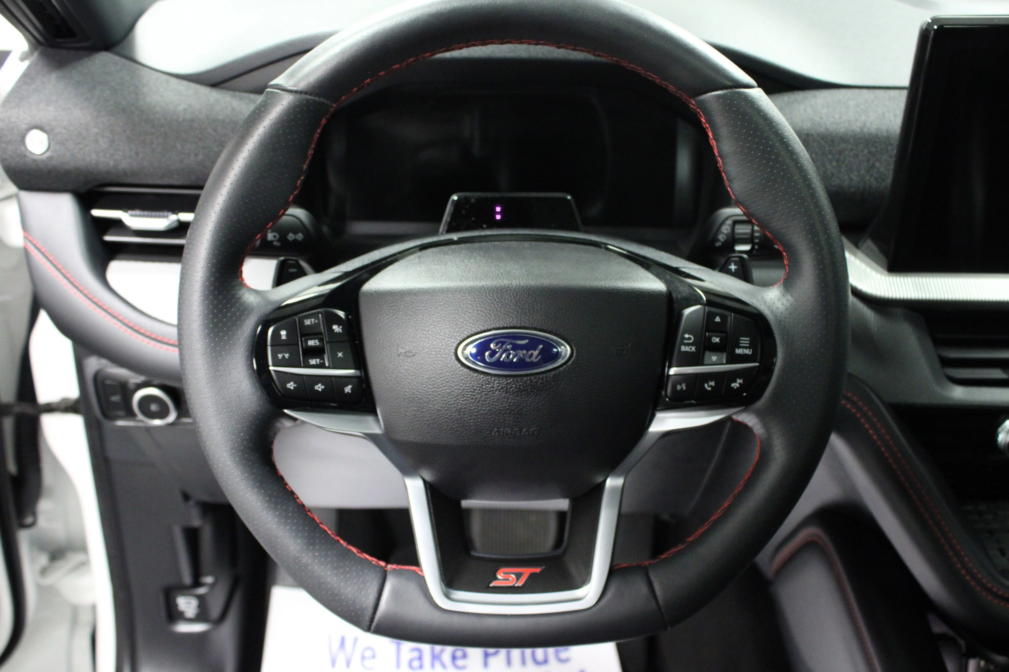 Used 2025 White Metallic Ford ST image 18