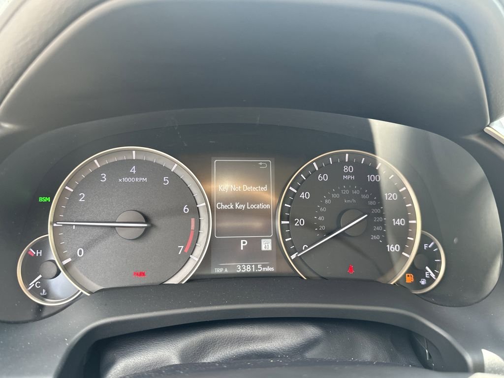 2021 Lexus RX 350 - Photo 16
