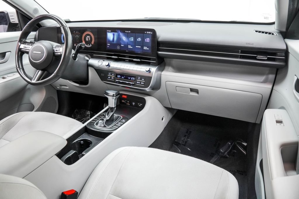 Used 2024 Gray Hyundai SEL image 21