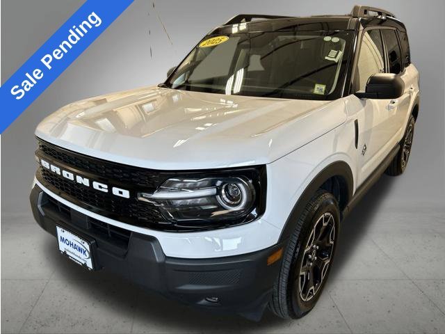 Used 2025 Oxford White Ford Outer Banks image 1