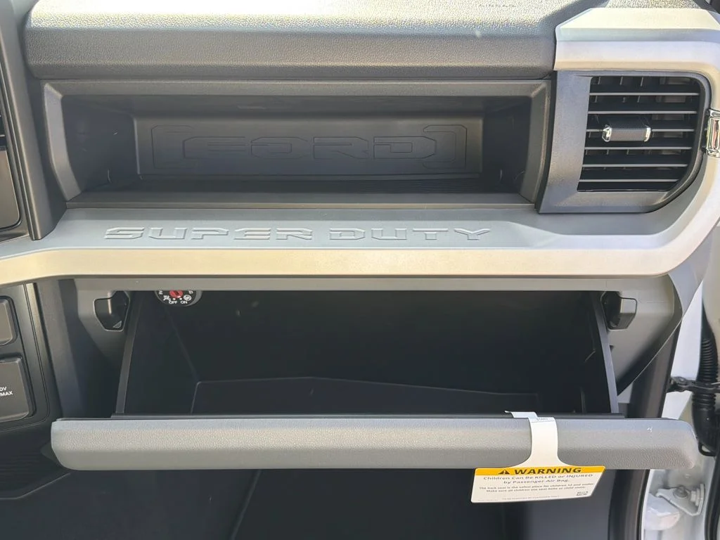 New 2026 Oxford White Ford F-250® XL image 41
