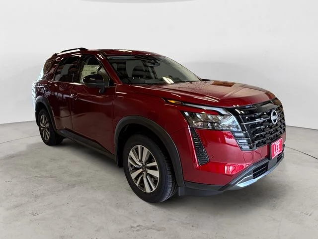 New 2026 Red Nissan SL image 7