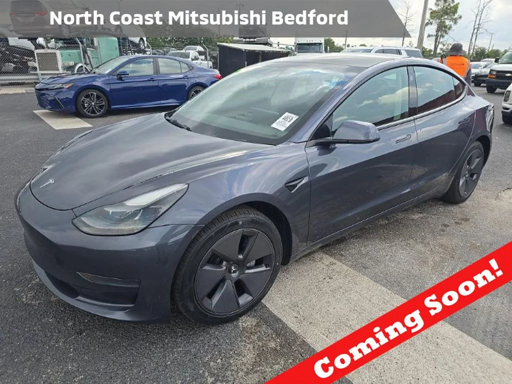 2023 Tesla Model 3 -'s photo