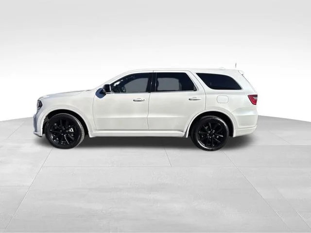 Used 2018 White Dodge SXT image 4